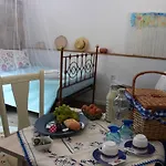 Appartamento Charming In - 25m² With Pool
