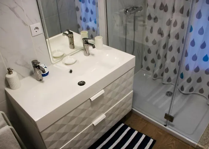 Charming In - 25m² With Pool